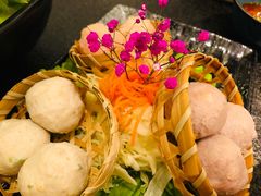 -湊湊火锅·茶憩(打浦桥日月光店)