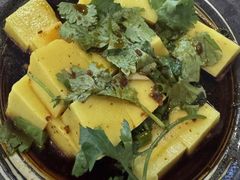 -香巴拉云南餐厅(华莱坞店)