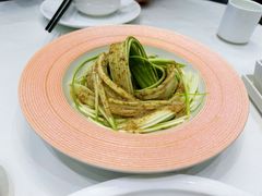 -万龙洲海鲜(大兴绿地缤纷城店)