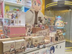 -泡泡玛特POPMART(上海环球港店)