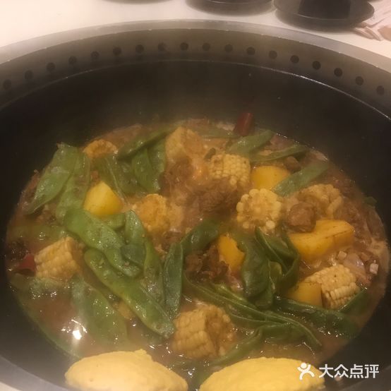 胖大嫂铁锅炖(安萨路店)