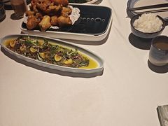 -八府香鸭·啫啫煲(华山路店)