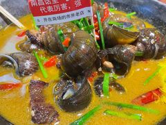 -老闵田螺馆·南昌市井菜·特色小吃(总店)