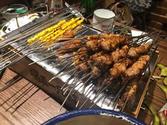 -喝丢一只鞋辣炒海鲜小烧烤(三八广场店)