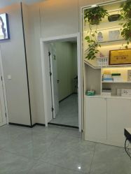 -苗医生0感祛痘连锁