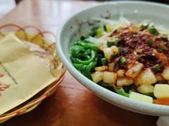 -手擀菠菜面(西康路店)