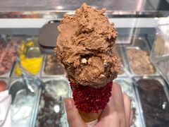 -VENCHI 闻绮(上海佛罗伦萨小镇店)