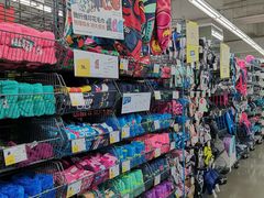 -迪卡侬(西三旗店)