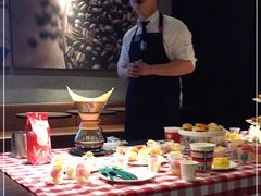 -星巴克臻选(上海长风大悦城店)