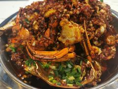 -凤凰路何眼镜香辣蟹(花果园店)