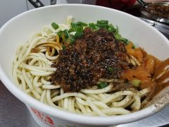 -中山牛肉肥肠粉面馆(军工社区店)