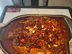 -江边城外烤全鱼(世茂广场店)