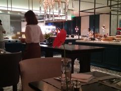 -罗浮宫索菲特酒店餐饮部