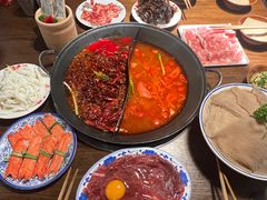 -萍姐火锅·公路夜市(武汉首店)