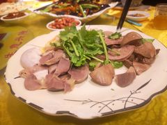-黄B湛江鸡饭店(粤垦路店)