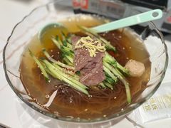 -霸王茶姬(上海静安大悦城店)
