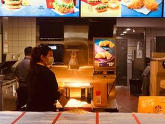 -麦当劳(海岸城店)