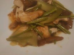 -黔蘑菇四季餐厅(观山湖店)