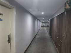 -怡莱精品酒店(苏州新区何山地铁站店)