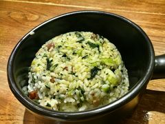 -新梅华·茶点餐厅(欧尚店)