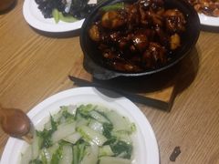 -峨嵋小镇·川菜(勒泰中心店)