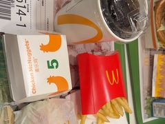 -麦当劳(上海虹桥站30B检票口楼上)