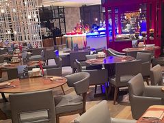 -松咖啡自助餐厅·松北香格里拉