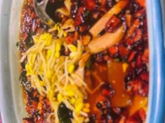 -海派美食·家宴海鲜青岛菜·石锅鲽鱼头(东方城店)