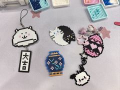 -花栗创意手工馆·小戏拼豆店