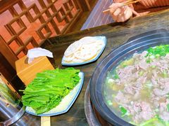 -乐山食古香跷脚牛肉