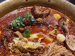 -张翻越·川渝冒菜·武汉黑鸭煲(城北万象城店)
