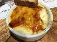 -Tapa Tapa