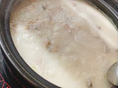 -大匠工房古船木艺术餐厅·猪肚鸡专门店(长白仙岛店)
