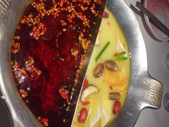 -九鼎轩脆毛肚火锅(三钢里店)