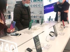 -荣耀授权专卖店(黄浦浙江中路店)