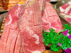 厚切牛舌-西塔老太太泥炉烤肉(双井店)