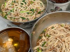 -正宗杨记普洱酸醋米线(总店)