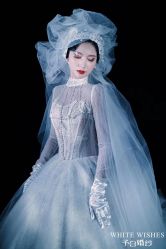 -予白婚纱礼服馆