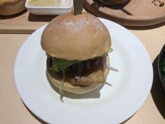 -来龙里 精致 东南亚餐室(万象城店)