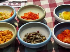 -益百岁牛尾汤(香山路店)