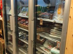 面包甜点陈列柜-锅圈食汇火锅烧烤食材超市(金田道店)
