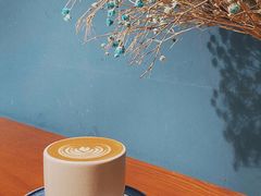 澳白-Be Lived Cafe比例咖啡(摩天轮店)