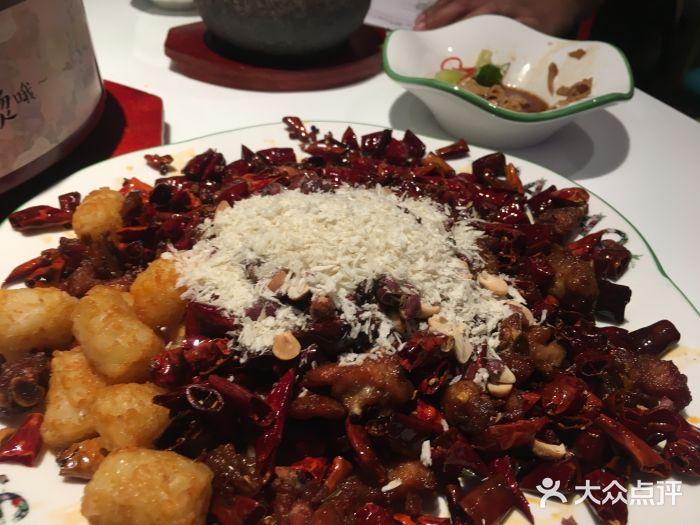 撒椒·四川江湖菜(大族广场店)撒椒辣子鸡图片