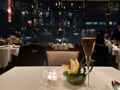 -天龙轩(香港丽思卡尔顿酒店)