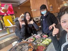 -围炉肉舍丹东海鲜烤肉·烤活鳗(步行街店)