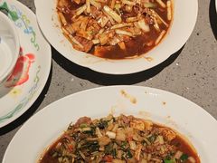 小炒黄牛肉-老头儿油爆虾(胜利河美食街店)