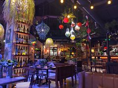 -临界音乐酒馆·小龙虾·江湖菜(华熙LIVE·鱼洞店)