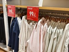 -优衣库(上海虹口龙之梦店)