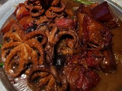 八爪鱼炖红烧肉-赶海部落海鲜城(海阳路店)