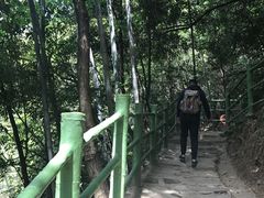 -周洛大峡谷